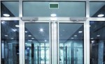 Комплект привода 950 N с шарнирным рычагом для раcпашных дверей